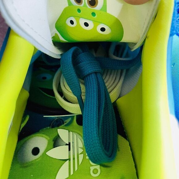 Rare Sample Tags Adidas Toy Story Blue Green Mens 9 US 42 2/3 EUR - Picture 6 of 8